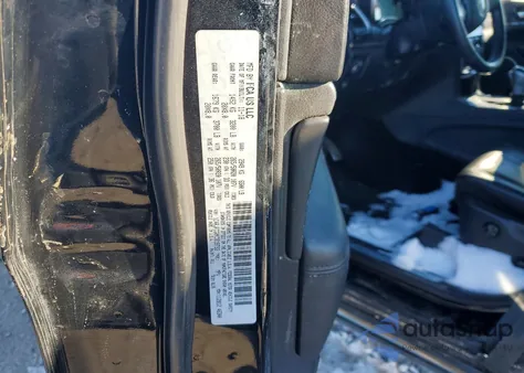 2019 Jeep Grand Cherokee Overland z USA, uszkodzony, nr VIN 1C4RJFCG0KC619733